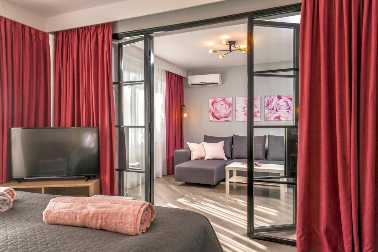 סופיה Rose One Bedroom Designer Apartment In City Centre By Flat Mаnager מראה חיצוני תמונה